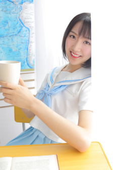 亚洲一卡2卡三卡四卡